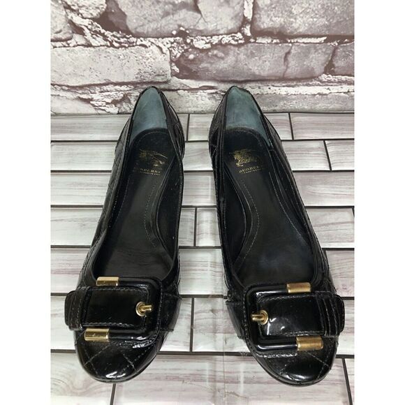 Burberry Black Patent Leather Quilted Buckle Strap Ballet Flats Women Sz 36EU/6M - Picture 2 of 16